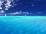 Девушка Лето небо, море, вода, синева, облака, яхты обои рабочий стол