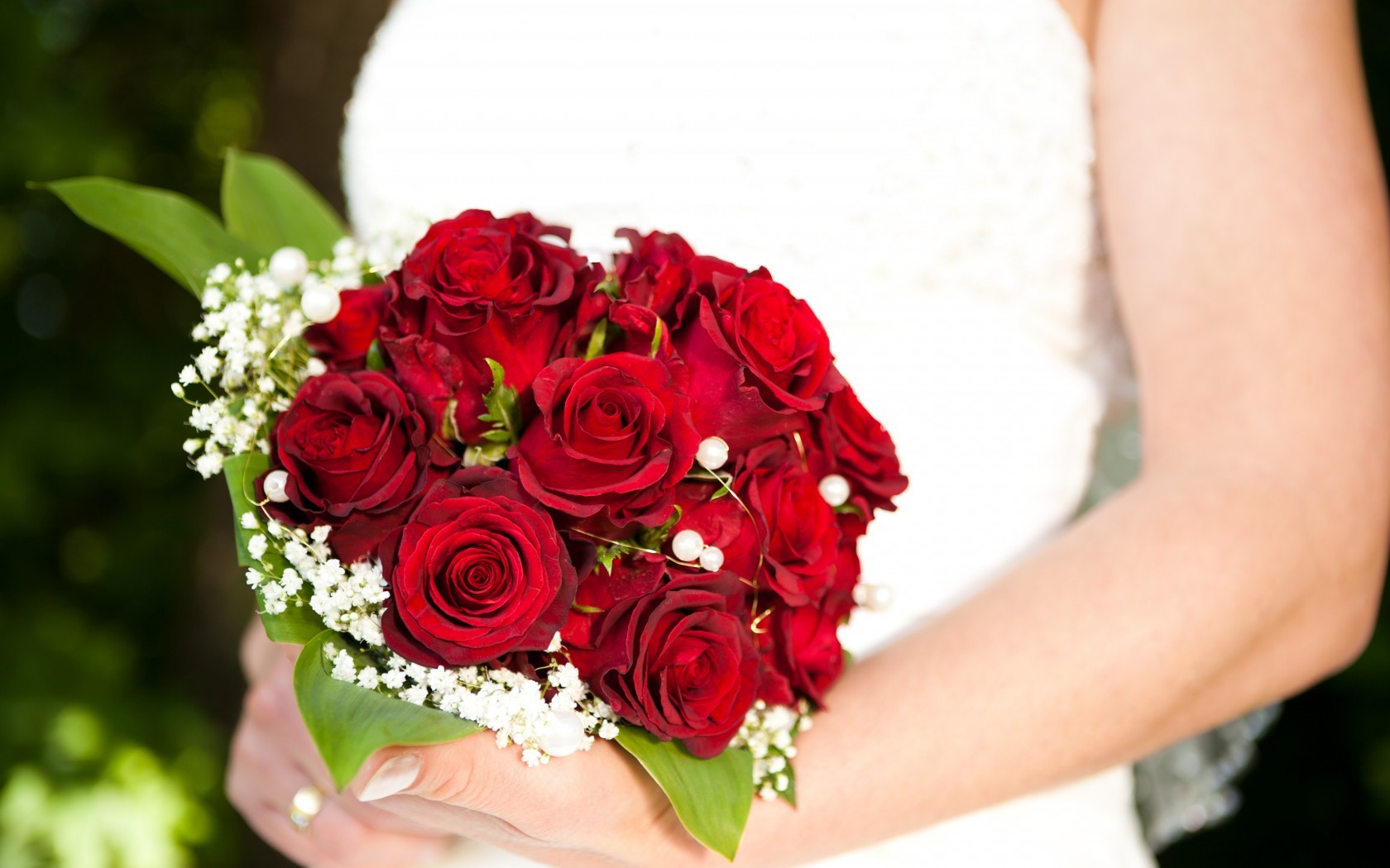  Цветы руки, цветы, розы, свадебный букет картинка, обои рабочий стол