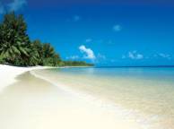 Девушка Море тропики, пляж, песок, пальмы, облака обои рабочий стол